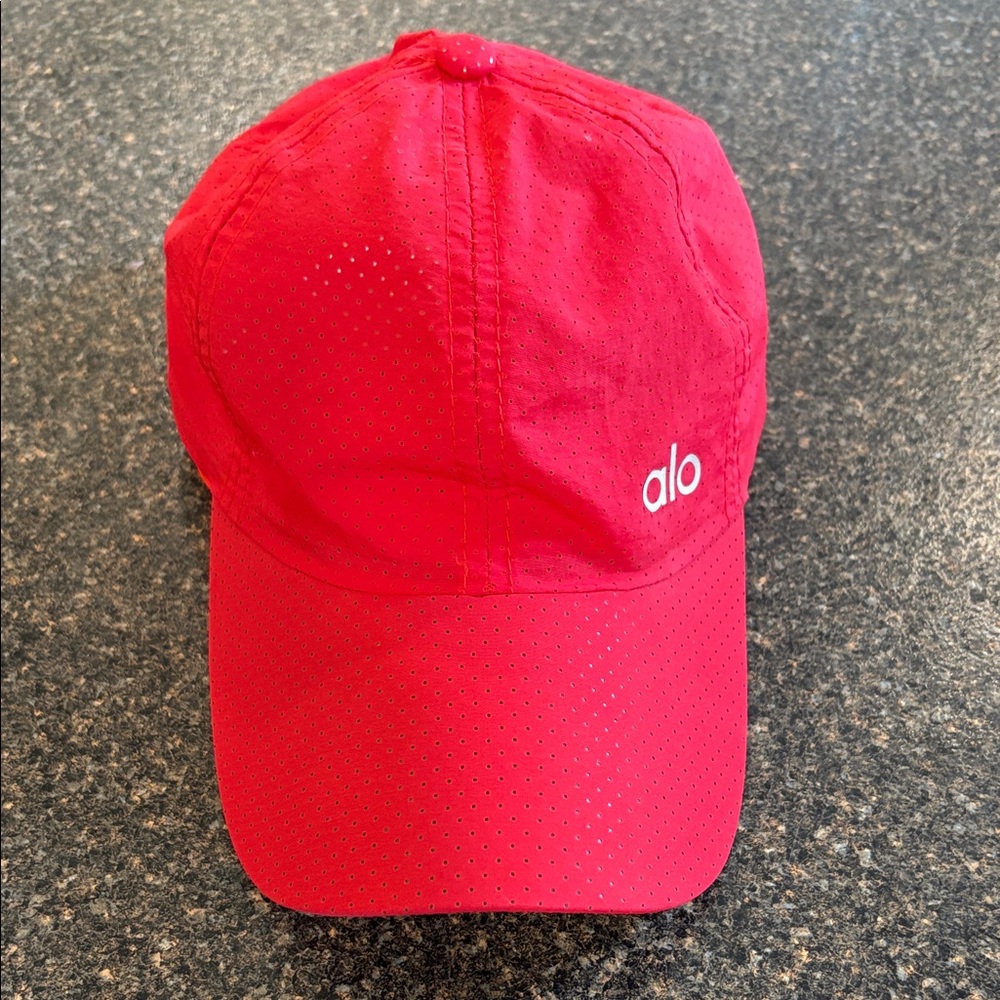 ALO Yoga Vibrant Red Cap